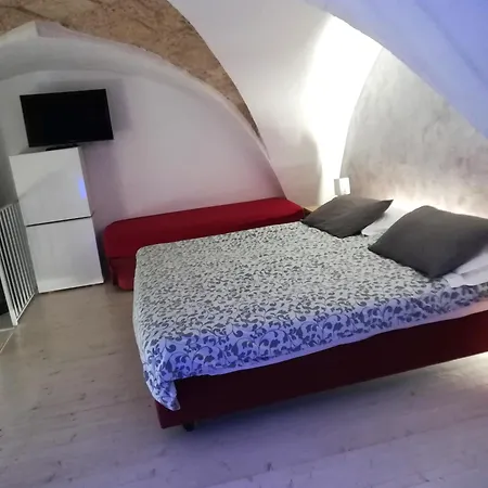 Corte Di Puglia Удженто
