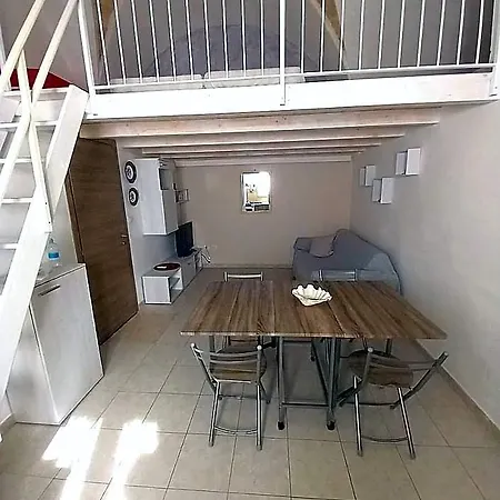 Corte Di Puglia Aparthotel 3*
